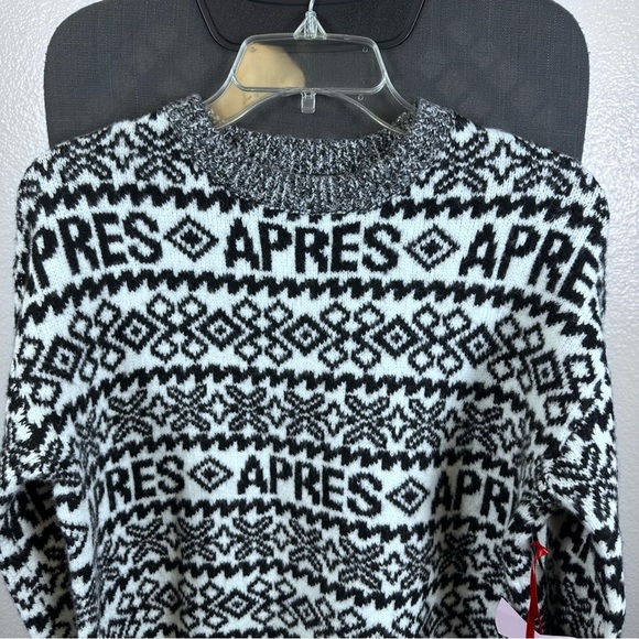 a new day Black and White Patterned Crew Neck Sweater - Picture 5 of 10